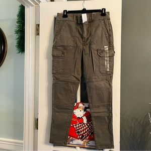 NWT American Eagle Army Green Super Hi-Rise Jegging Size 10 SHORT 💚